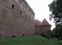 2012-07-02_18-56-42_IMG_x27180_cr