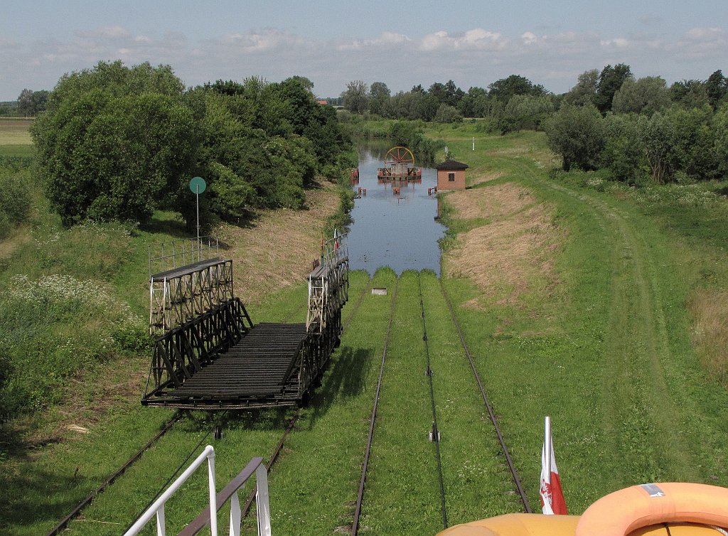 2012-07-02_10-54-23_IMG_x26864_cr.jpg -                                