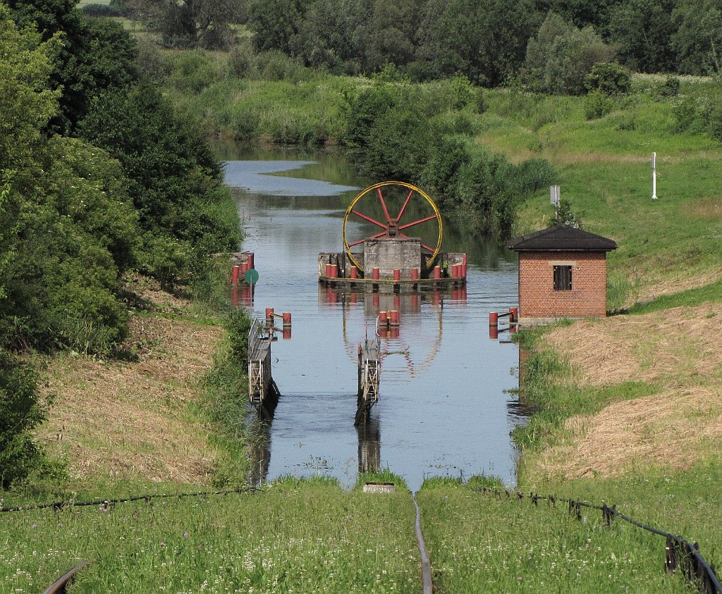 2012-07-02_10-58-11_IMG_x26881_cr.jpg -                                