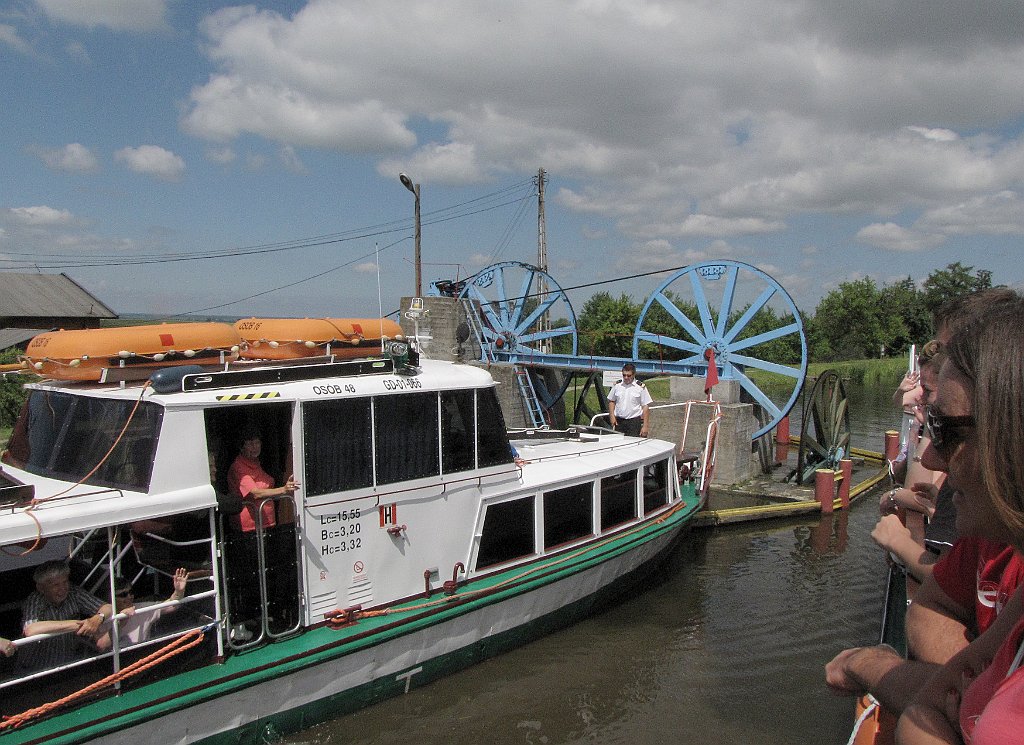 2012-07-02_12-03-33_IMG_x27001_cr.jpg -                                