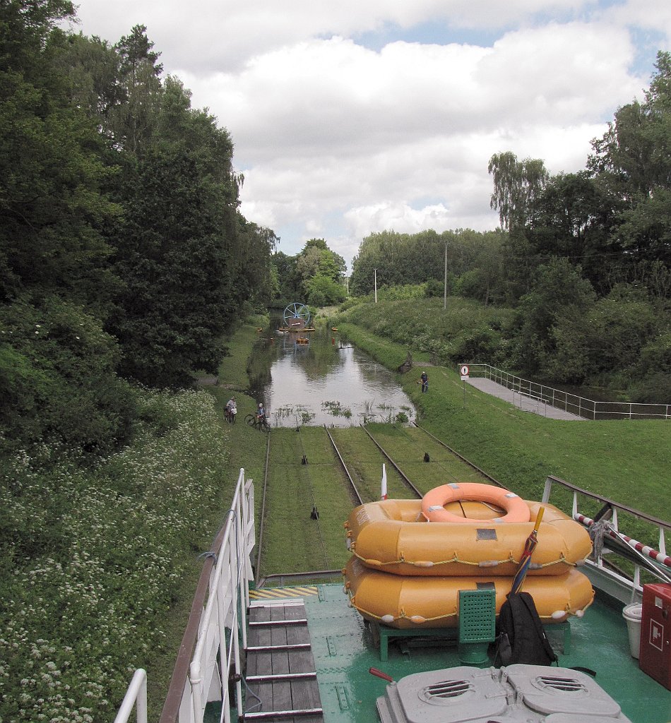 2012-07-02_13-09-19_IMG_x27014_cr.jpg -                                