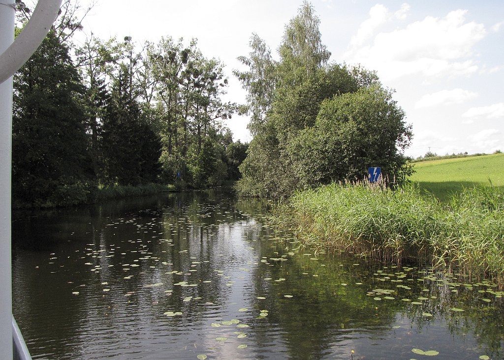 2012-07-02_16-14-33_IMG_x27108_cr.jpg -                                