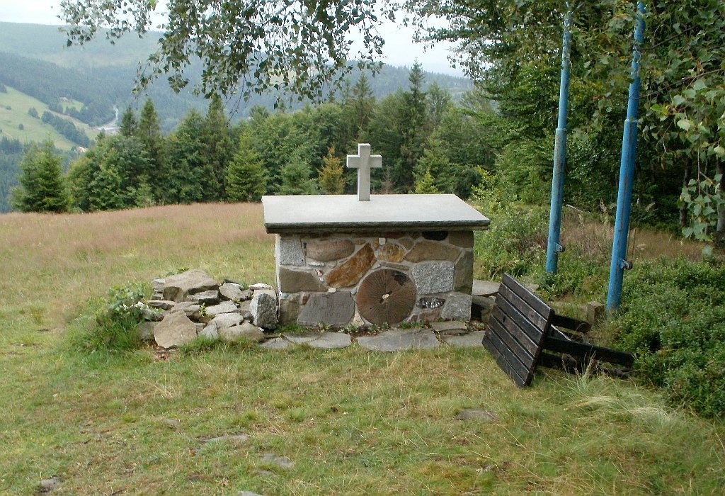 X44_P07130148_cr.jpg - OLYMPUS DIGITAL CAMERA         