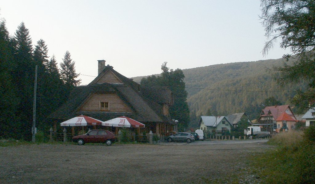 X44_P08230362_cr.jpg - OLYMPUS DIGITAL CAMERA         