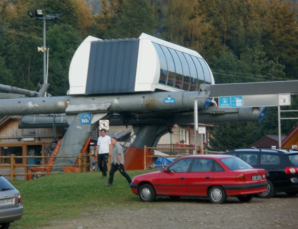 X44_P08230378_cr.jpg - OLYMPUS DIGITAL CAMERA         