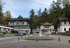 071_iP_191012_IMG_5123